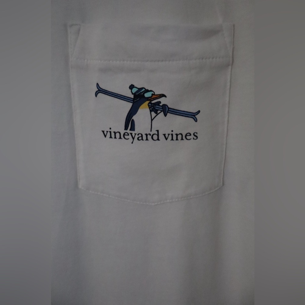 Vineyard Vines Men’s Long Sleeve Tee – First Chair Last Call Penguin - Picture 4 of 5